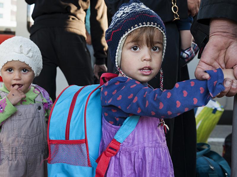 Soutenir Les Enfants Migrants Vers Une Veritable Integration Sociale Esn