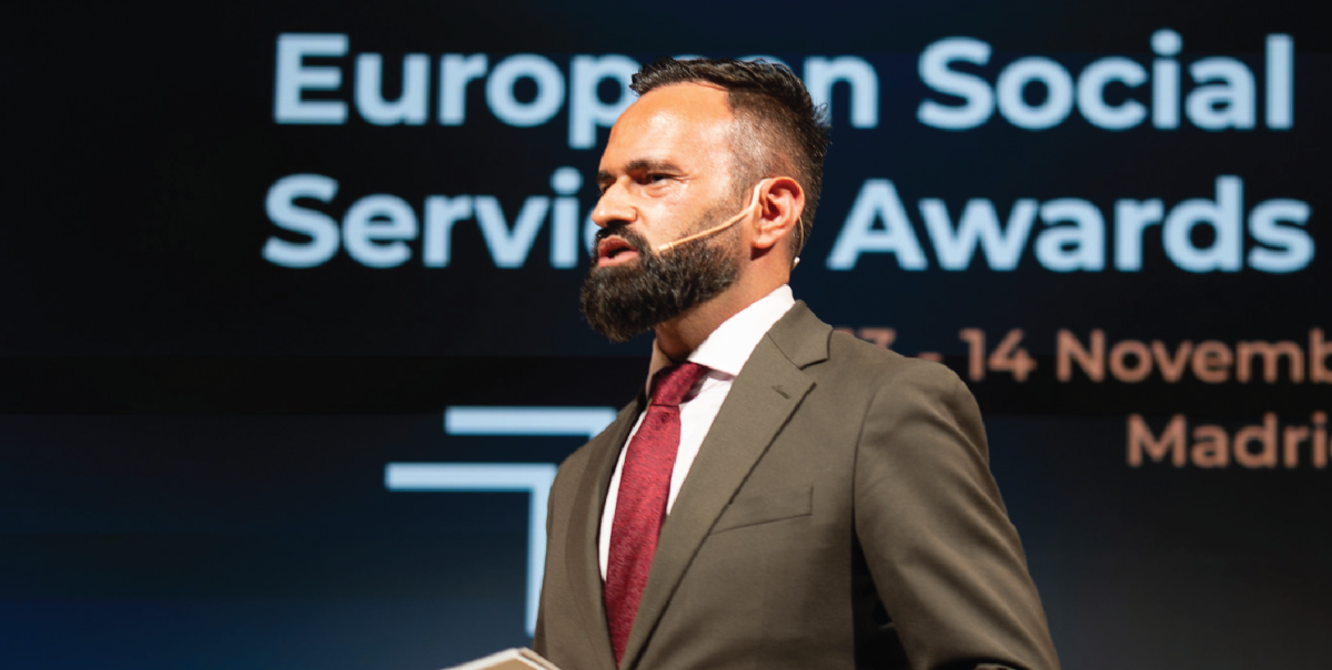 Headshot, Alfonso Lara Montero, ESN